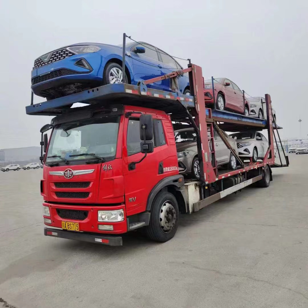 选择我们公司有哪些好处? 成都的经济优势是毋庸置疑的,所以很多企业都会通过成都这个发达城市作为贸易的中转站,很多企业都会选择我们公司来进行贸易活动,我们是一条非常受欢迎的贸易路线,那么选择吉速运车公司有哪些好处呢?为什么要选择它?